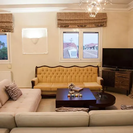 Διαμέρισμα Gerasimos Dream House - 7 Minutes From The Airport Λακήθρα