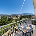Apartment Gerasimos Dream House - 7 Minutes From The Airport Lakithra
