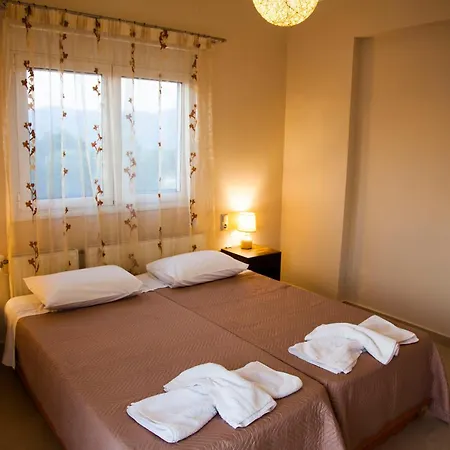 Gerasimos Dream House - 7 Minutes From The Airport