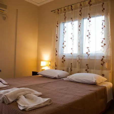 Gerasimos Dream House - 7 Minutes From The Airport Apartmán